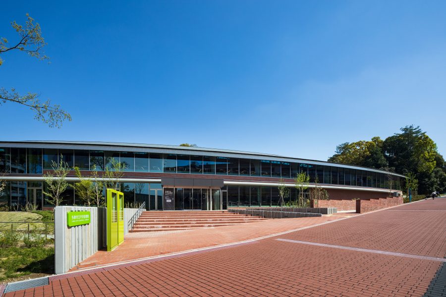 多摩市立中央図書館_外観